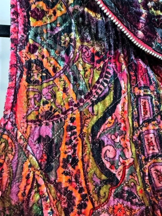 Chico’s Velvet Quilted Paisley Vest - Picture 3 of 5
